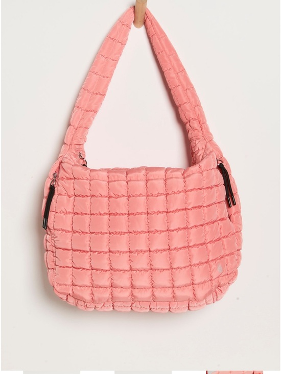 Free People Handbags - Free People Quilted Coral Shoulder Bag